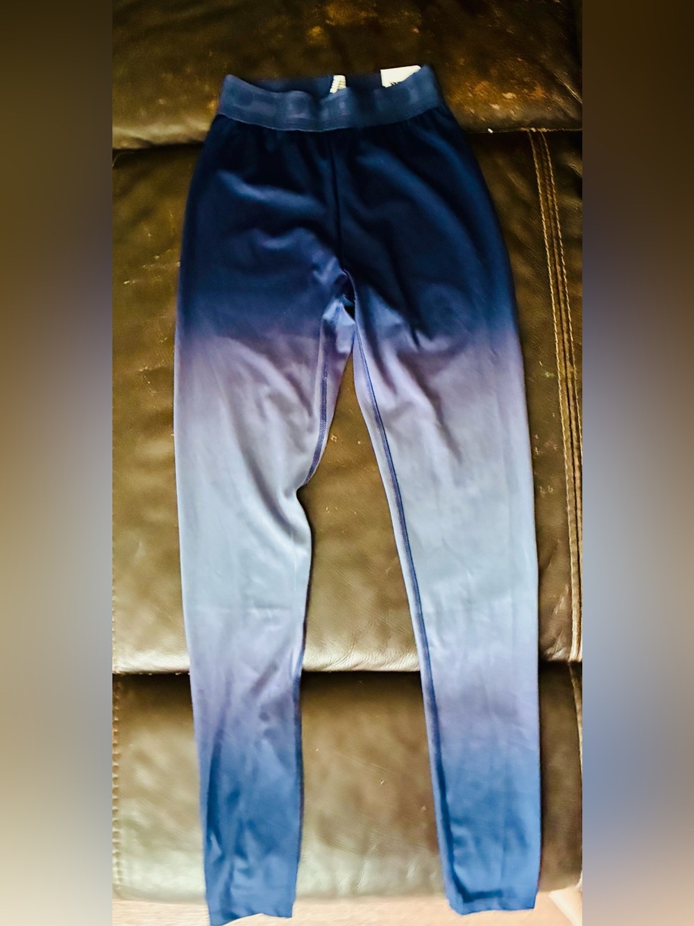 BNWT PINK Victoria's Secret Ombre Leggings